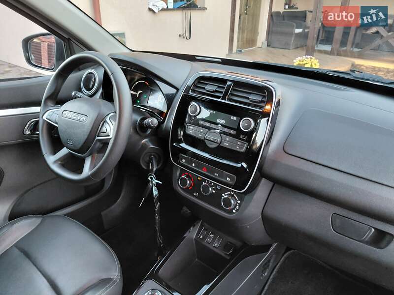 Внедорожник / Кроссовер Dacia Spring 2023 в Ивано-Франковске