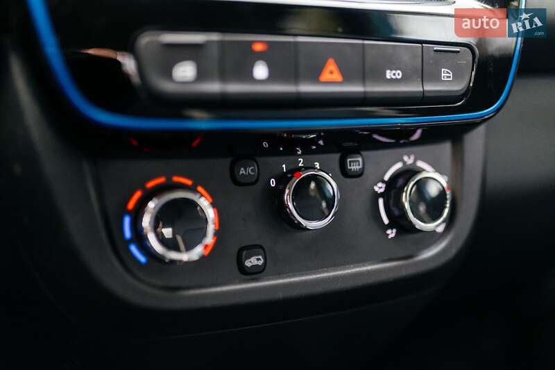 Внедорожник / Кроссовер Dacia Spring 2023 в Трускавце