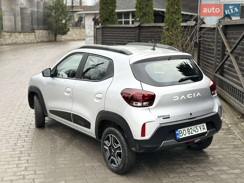 Внедорожник / Кроссовер Dacia Spring 2023 в Тернополе