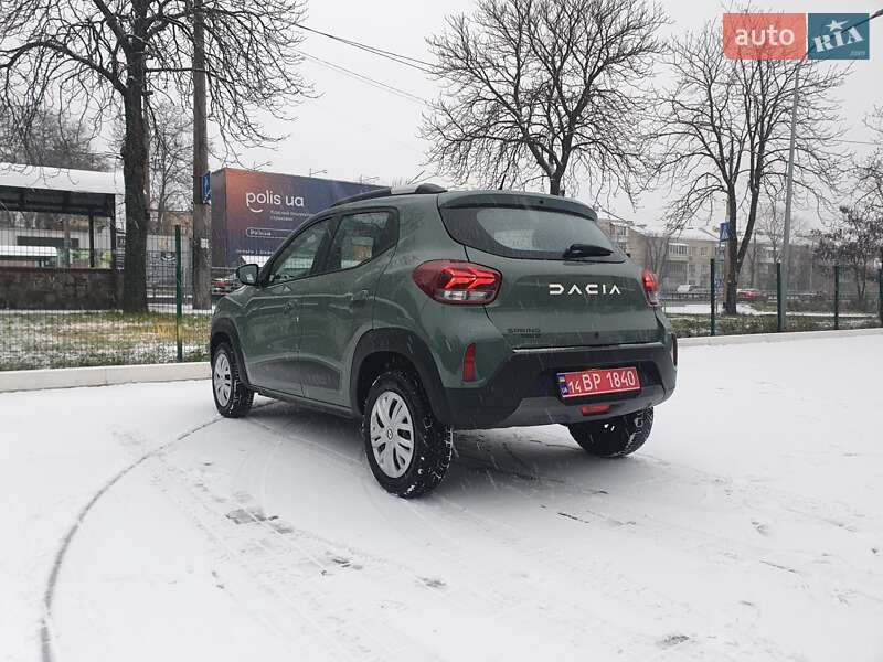 Позашляховик / Кросовер Dacia Spring 2023 в Києві