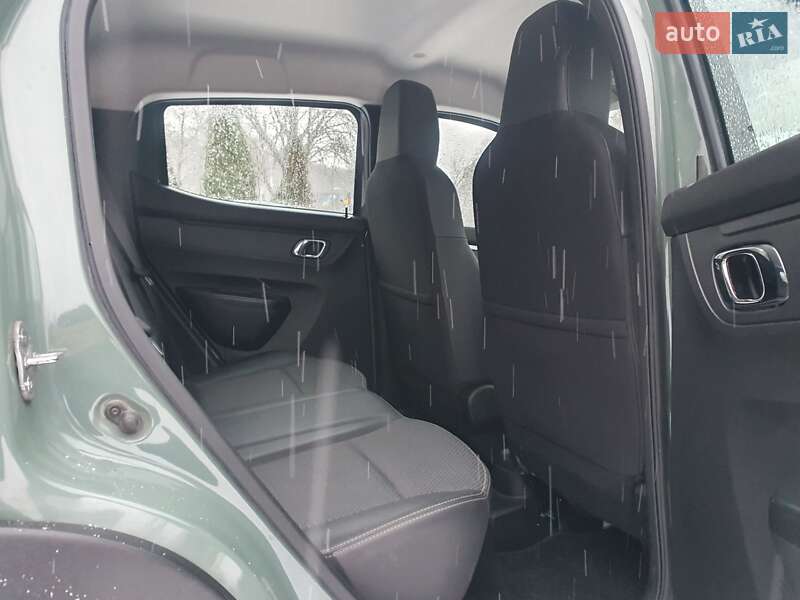 Позашляховик / Кросовер Dacia Spring 2023 в Києві