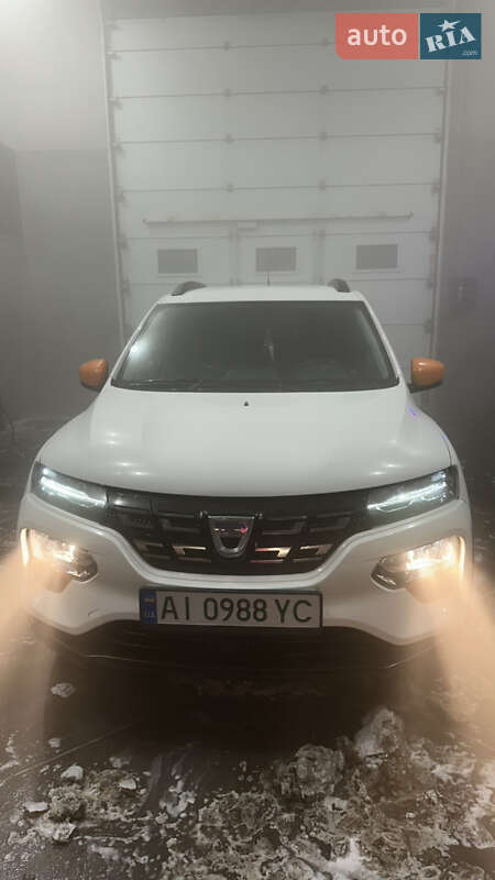 Позашляховик / Кросовер Dacia Spring 2021 в Києві