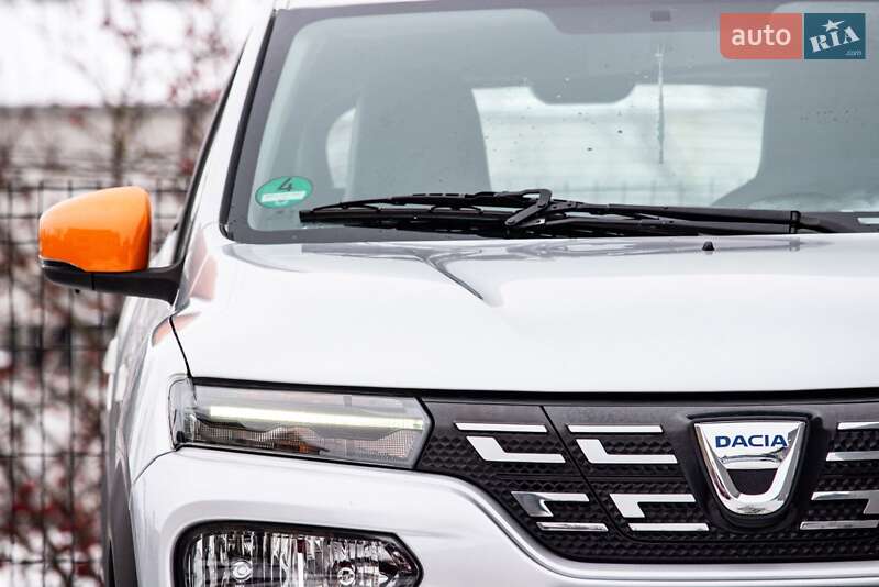 Внедорожник / Кроссовер Dacia Spring 2020 в Львове