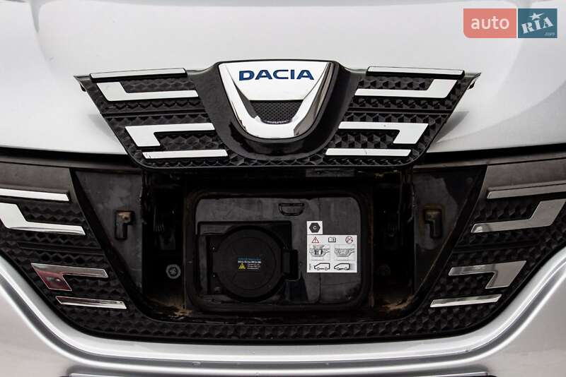 Внедорожник / Кроссовер Dacia Spring 2020 в Львове