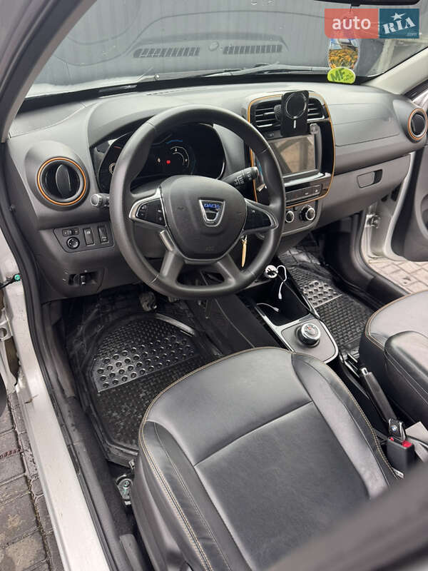 Внедорожник / Кроссовер Dacia Spring 2021 в Одессе