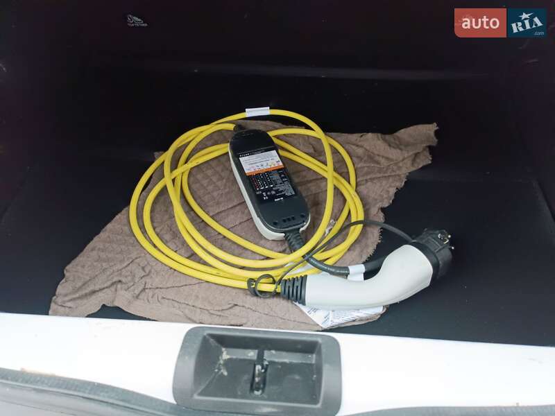 Позашляховик / Кросовер Dacia Spring 2023 в Дубні