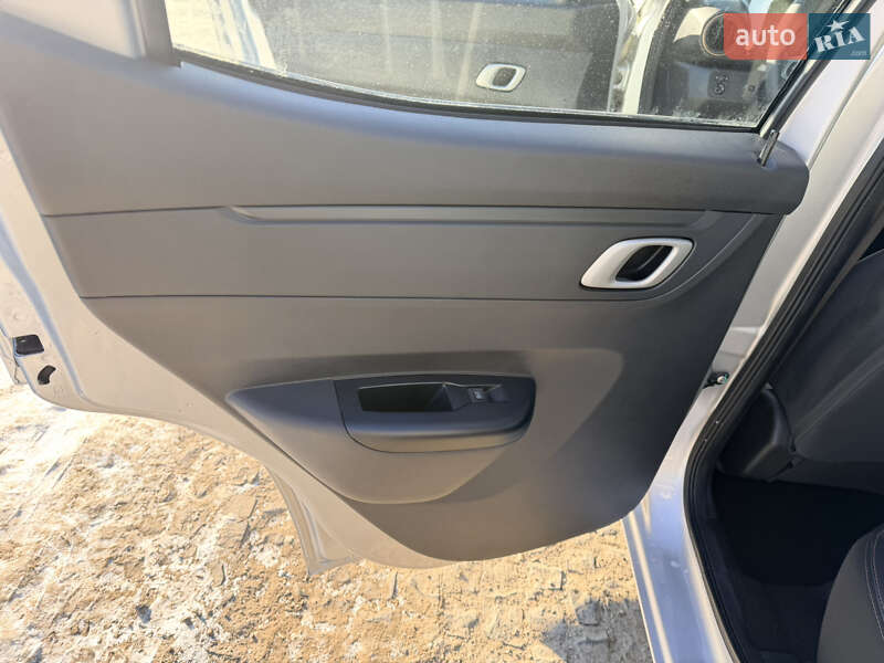 Позашляховик / Кросовер Dacia Spring 2024 в Львові