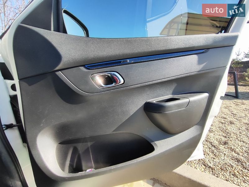 Внедорожник / Кроссовер Dacia Spring 2022 в Самборе