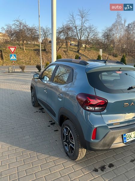 Внедорожник / Кроссовер Dacia Spring 2023 в Выгоде