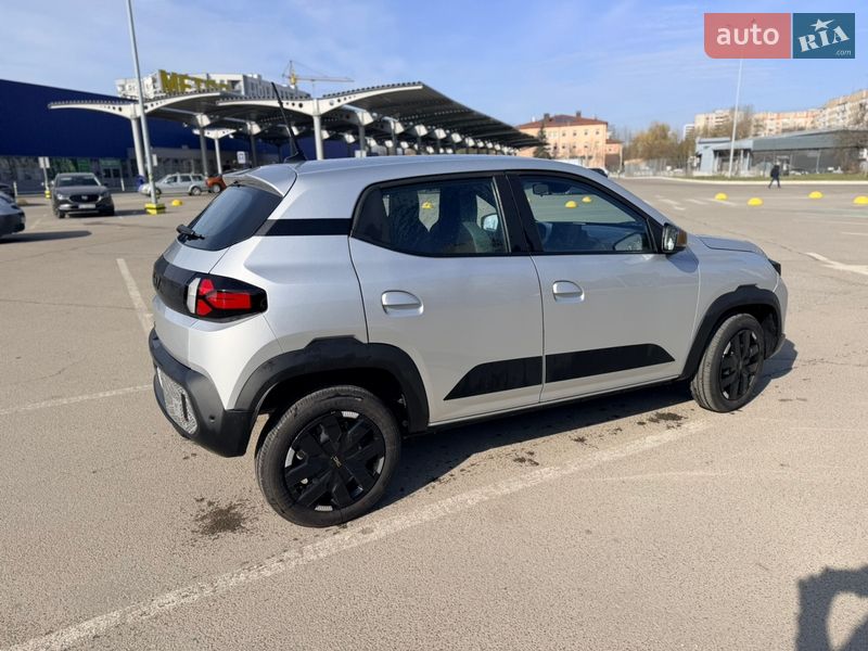 Позашляховик / Кросовер Dacia Spring 2024 в Львові