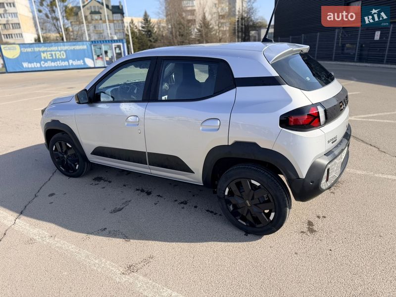 Позашляховик / Кросовер Dacia Spring 2024 в Львові
