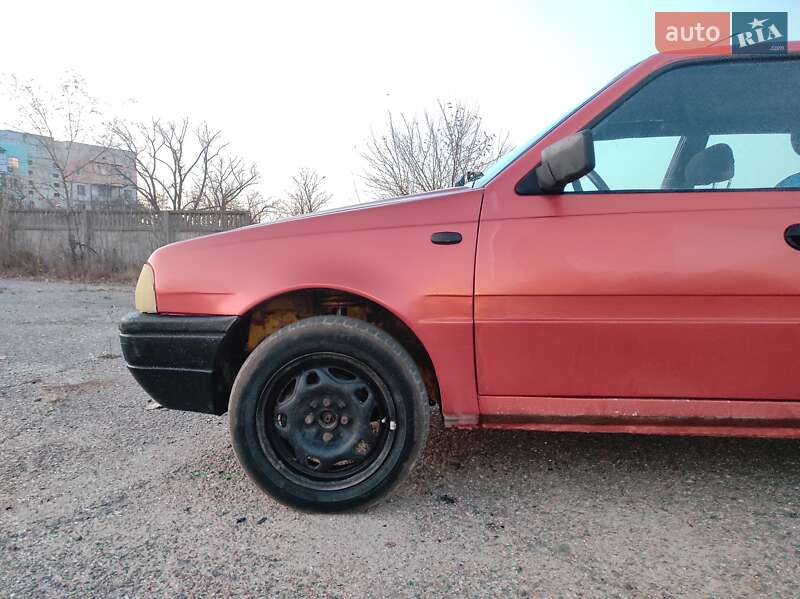 Хэтчбек Dacia SuperNova 2003 в Раздельной фото 7 Хэтчбек Dacia SuperNova 2003 в Раздельной