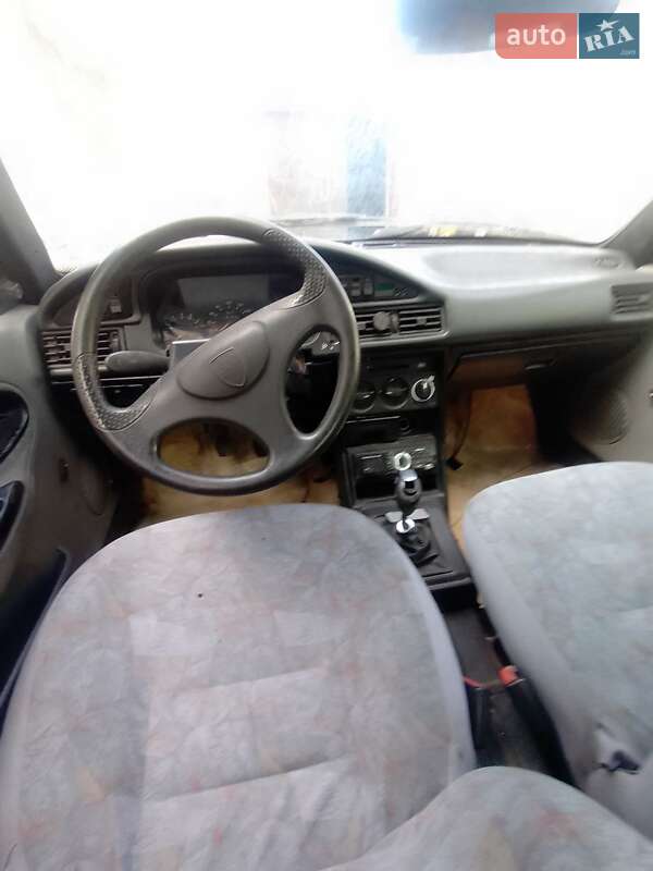 Седан Dacia SuperNova 2003 в Харькове