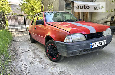 Седан Dacia SuperNova 2003 в 
