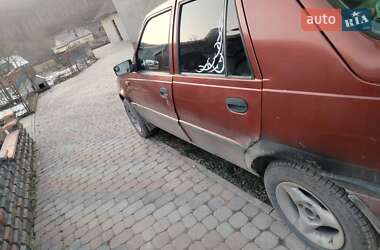 Седан Dacia SuperNova 2003 в 