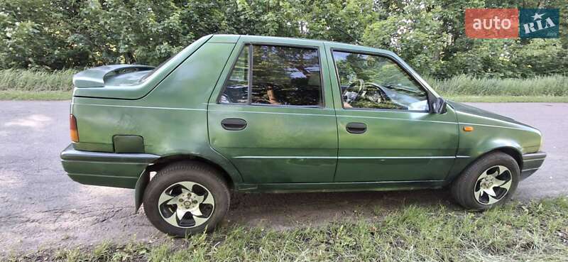 Седан Dacia SuperNova 2003 в Полтаве
