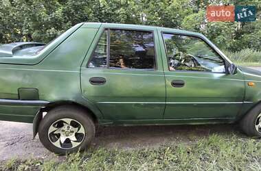 Седан Dacia SuperNova 2003 в 