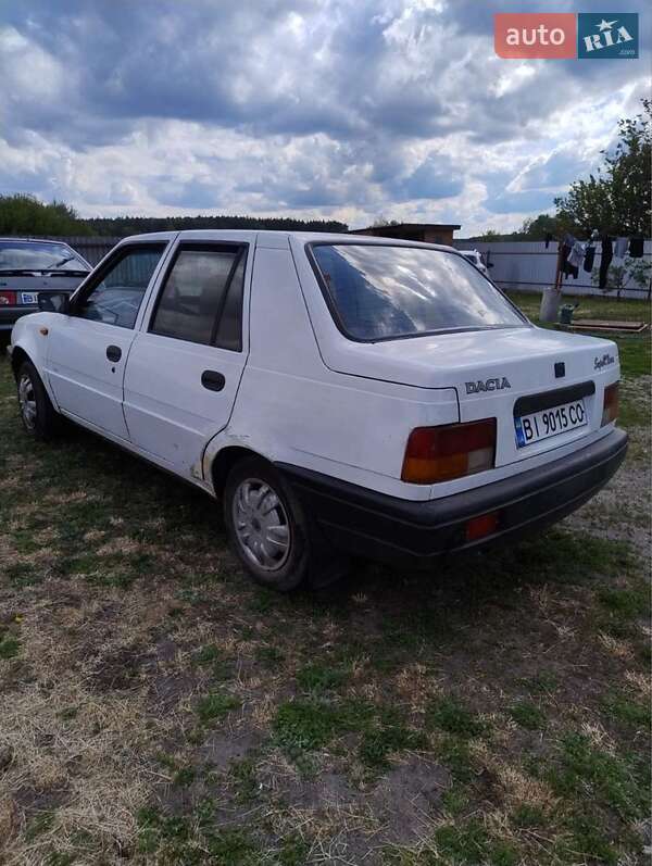 Седан Dacia SuperNova 2003 в Полтаве
