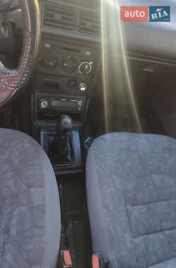 Седан Dacia SuperNova 2003 в 