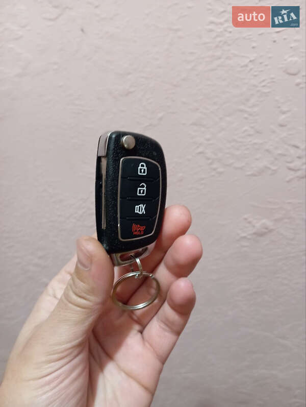 Седан Dacia SuperNova 2002 в Моршине