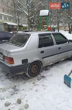Седан Dacia SuperNova 2002 в Тернополе