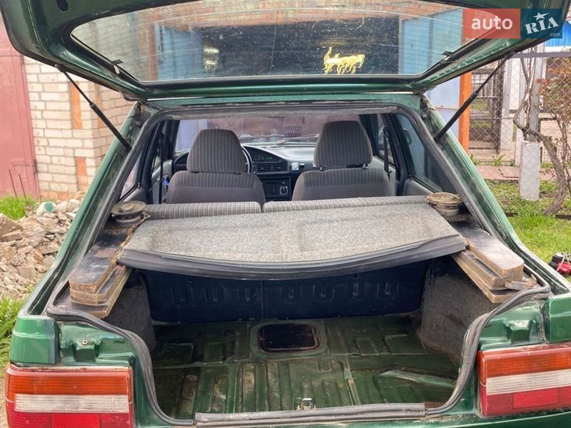 Седан Dacia SuperNova 2003 в Марганце