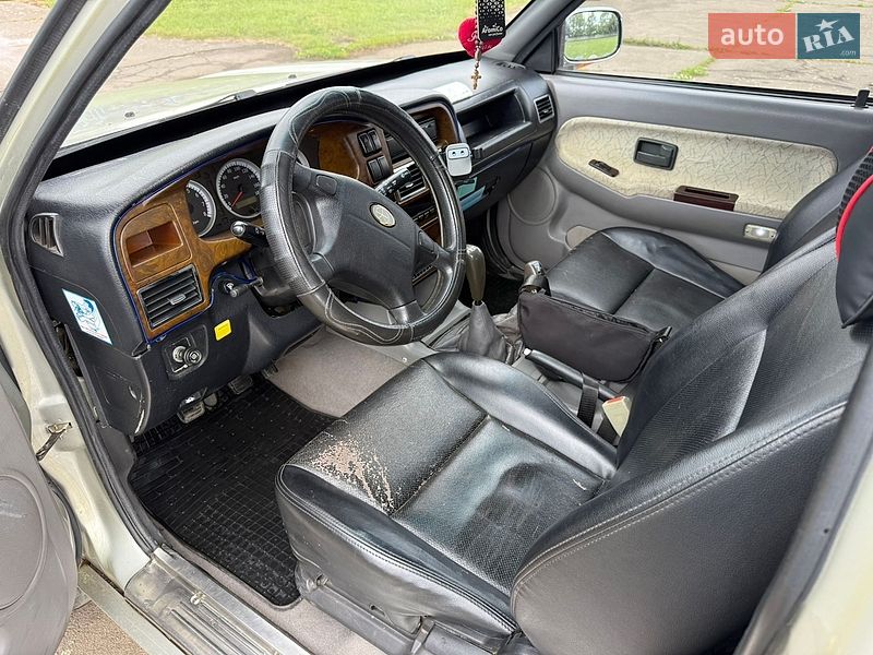 Позашляховик / Кросовер Dadi Shuttle 2007 в Ладижині