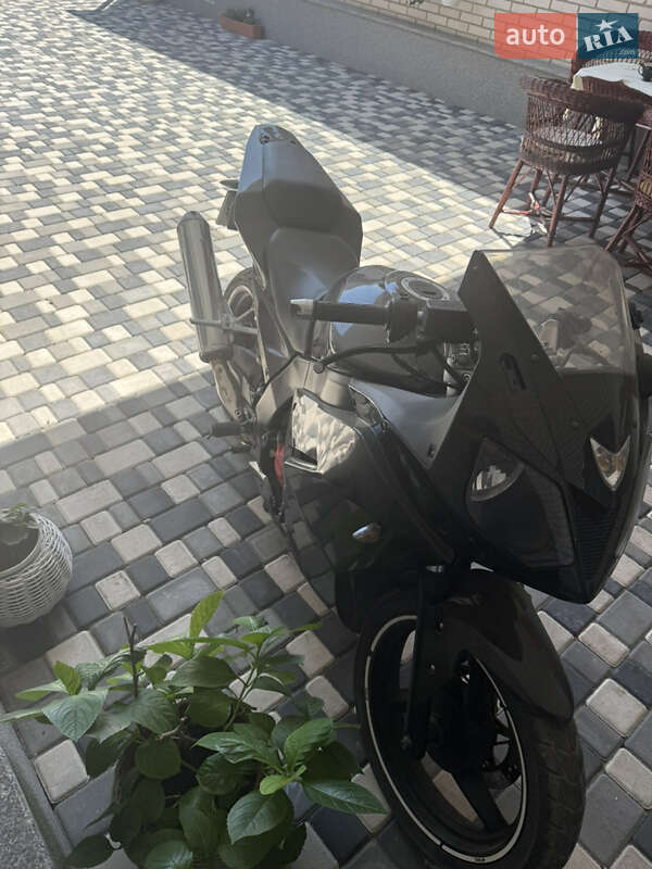 Мотоцикл Туризм Daelim VC 2015 в Гайвороне фото 2 Мотоцикл Туризм Daelim VC 2015 в Гайвороне