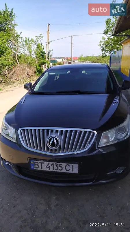 Седан Daewoo Alpheon 2011 в 