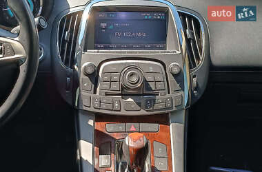 Седан Daewoo Alpheon 2010 в 