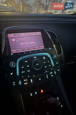Седан Daewoo Alpheon 2010 в 