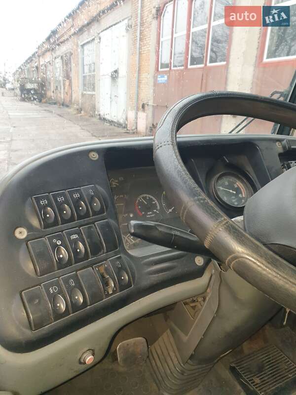 Приміський автобус Daewoo BM 1999 в Нікополі