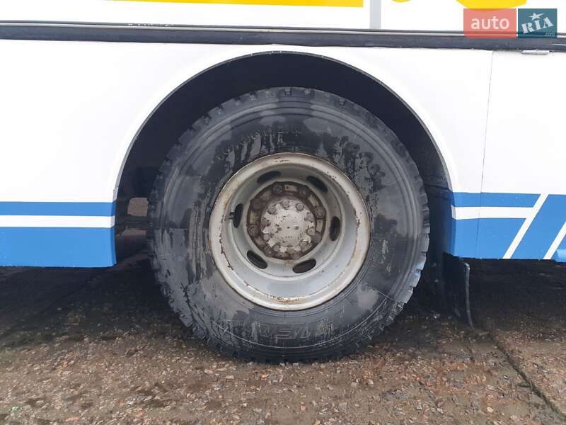 Приміський автобус Daewoo BM 1999 в Нікополі