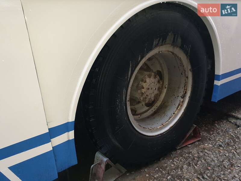 Приміський автобус Daewoo BM 1999 в Нікополі