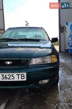 Седан Daewoo Cielo 1995 в Синельниково