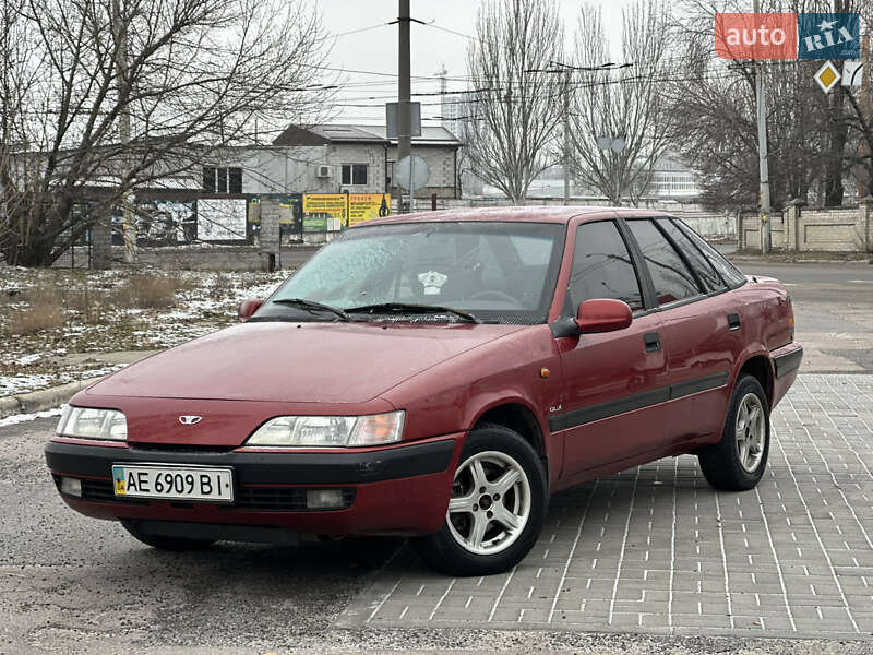 Седан Daewoo Espero 1996 в Днепре