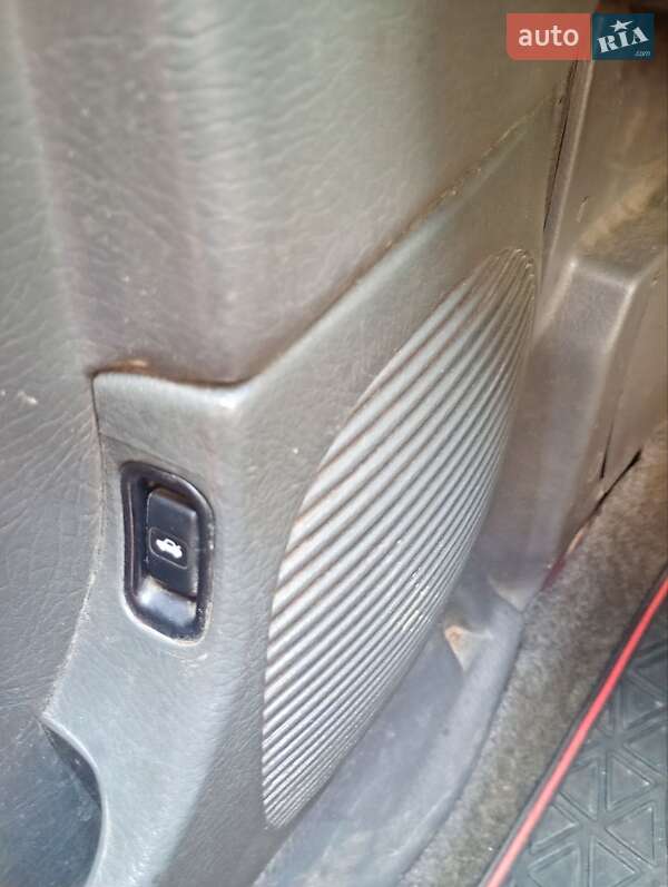 Седан Daewoo Espero 1997 в Сарнах