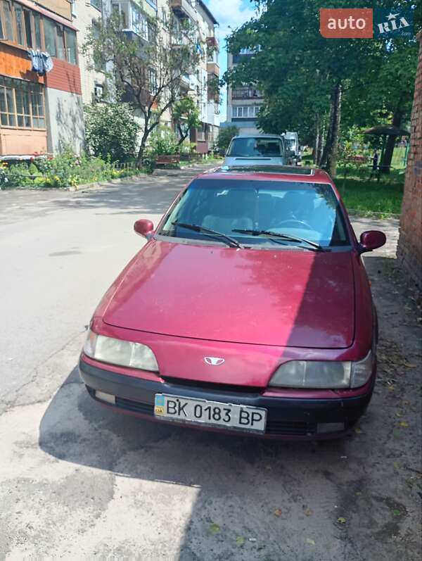 Седан Daewoo Espero 1997 в Сарнах