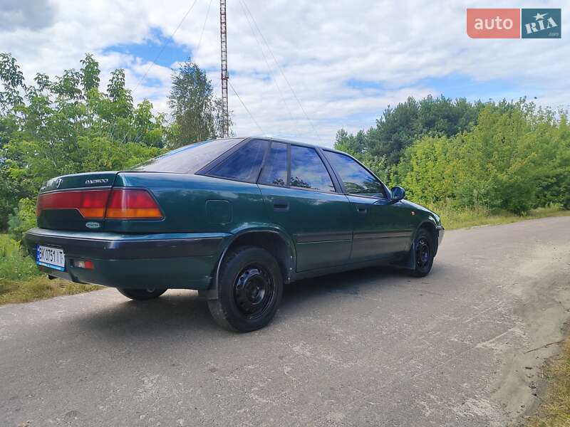 Седан Daewoo Espero 1997 в Ровно