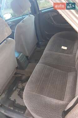 Седан Daewoo Espero 1995 в 