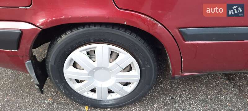 Седан Daewoo Espero 1996 в Харькове