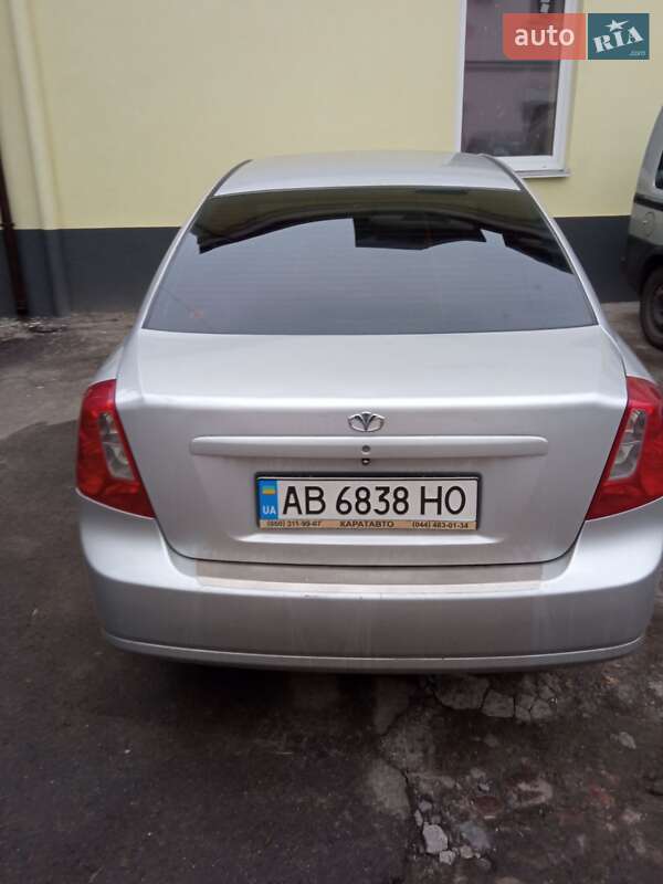 Седан Daewoo Gentra 2015 в Ильинцах