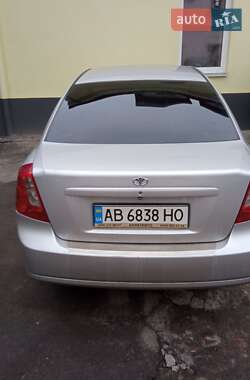 Седан Daewoo Gentra 2015 в Іллінцях