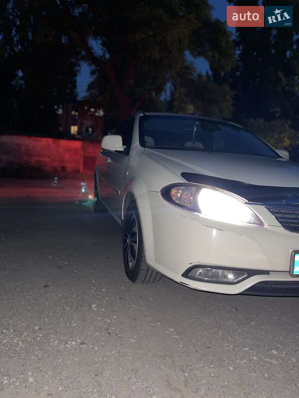 Седан Daewoo Gentra 2014 в Днепре фото 7 Седан Daewoo Gentra 2014 в Днепре