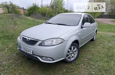 Daewoo Gentra 2013