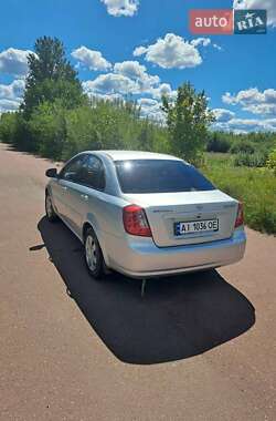 Седан Daewoo Gentra 2013 в 