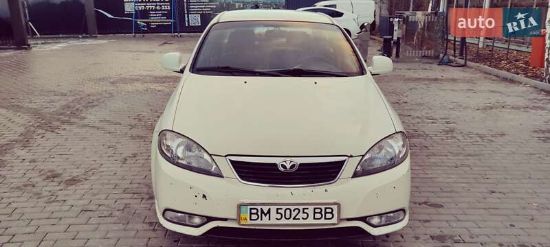 Daewoo Gentra 2013