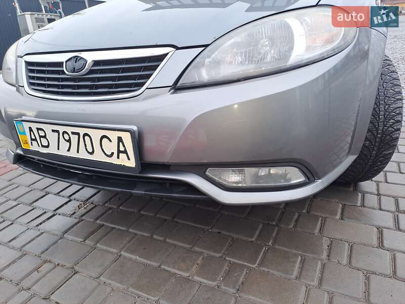 Седан Daewoo Gentra 2013 в Виннице