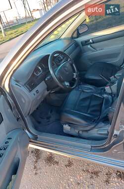 Седан Daewoo Gentra 2013 в 