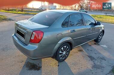Седан Daewoo Gentra 2013 в 